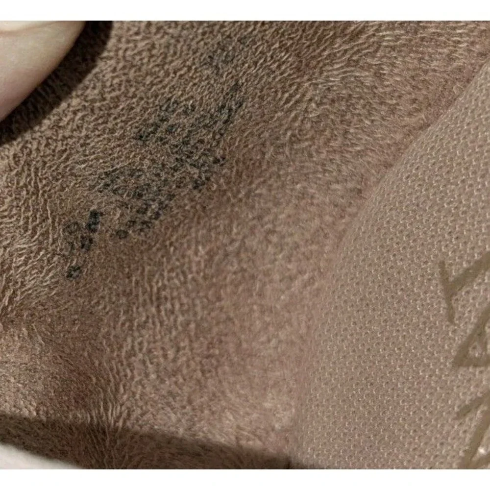 Minimalist Quiet Luxury  Naturalizer Blush Beige Slip-On Flats Preppy‎ 8.5